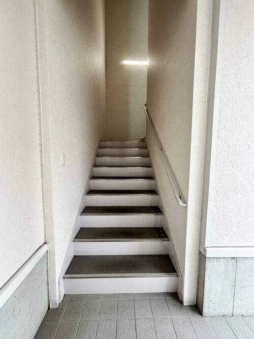階段入口 階段入口